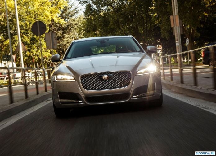 2016 Jaguar XF 30D - фотография 67 из 94