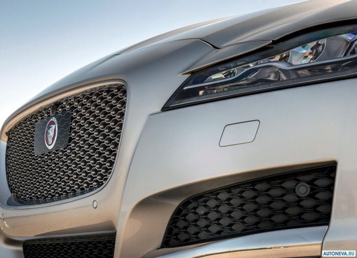 2016 Jaguar XF 30D - фотография 83 из 94
