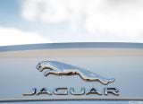 jaguar_2016_xf_30d_088.jpg