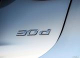 jaguar_2016_xf_30d_090.jpg