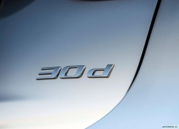 2016 Jaguar XF 30D - фотография 90 из 94