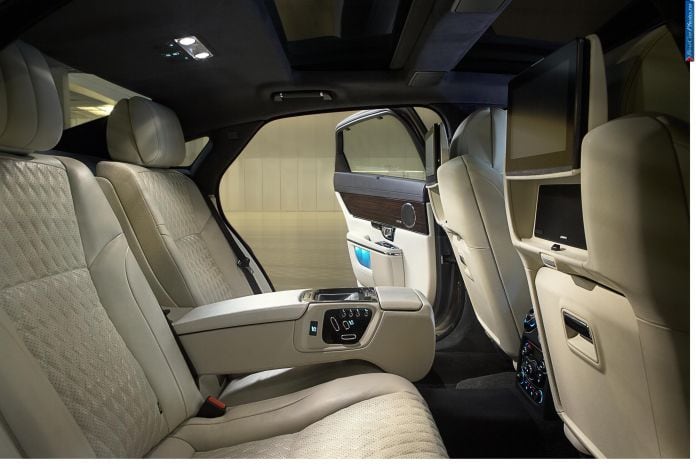 2016 Jaguar XJ - фотография 6 из 6