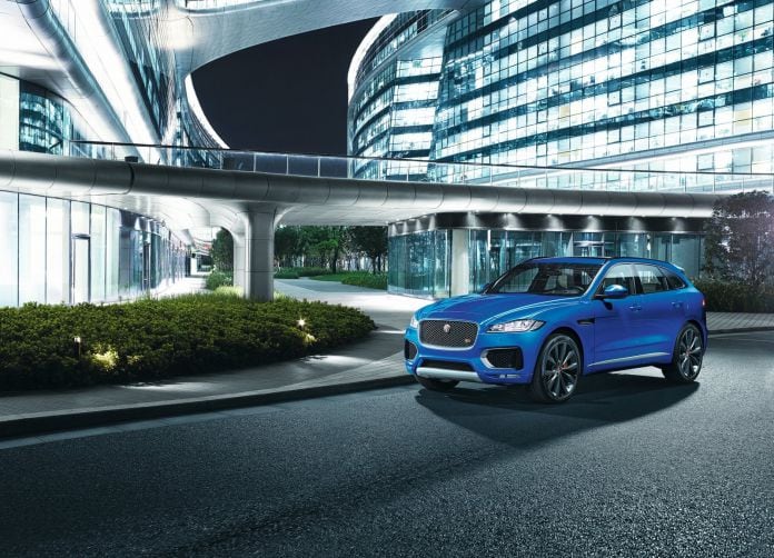 2017 Jaguar F-Pace - фотография 8 из 336