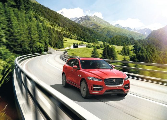 2017 Jaguar F-Pace - фотография 16 из 336