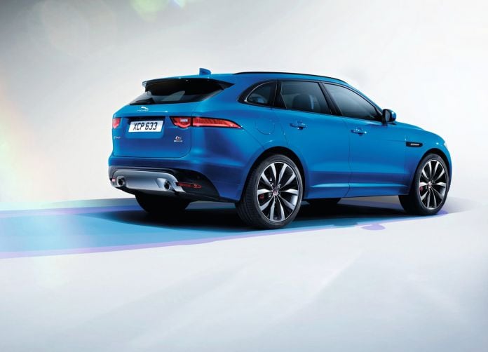 2017 Jaguar F-Pace - фотография 36 из 336