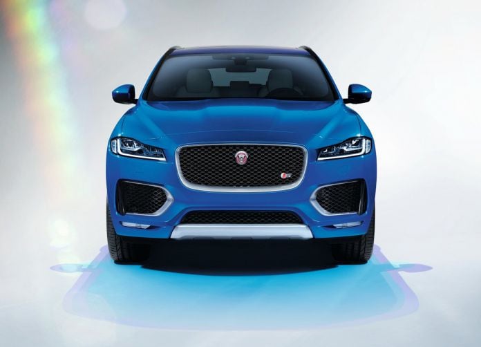 2017 Jaguar F-Pace - фотография 40 из 336