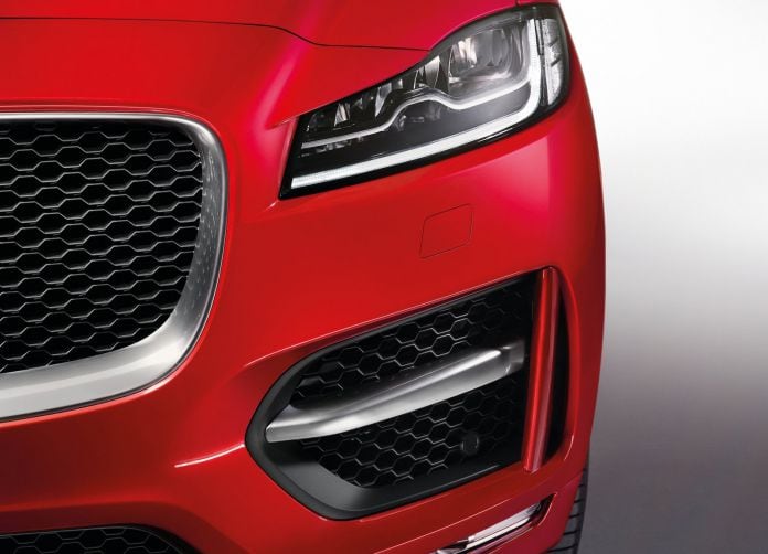 2017 Jaguar F-Pace - фотография 58 из 336