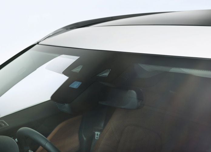 2017 Jaguar F-Pace - фотография 61 из 336