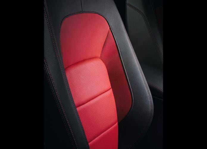 2017 Jaguar F-Pace - фотография 63 из 336