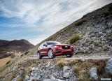 jaguar_2017_f_pace_025.jpg