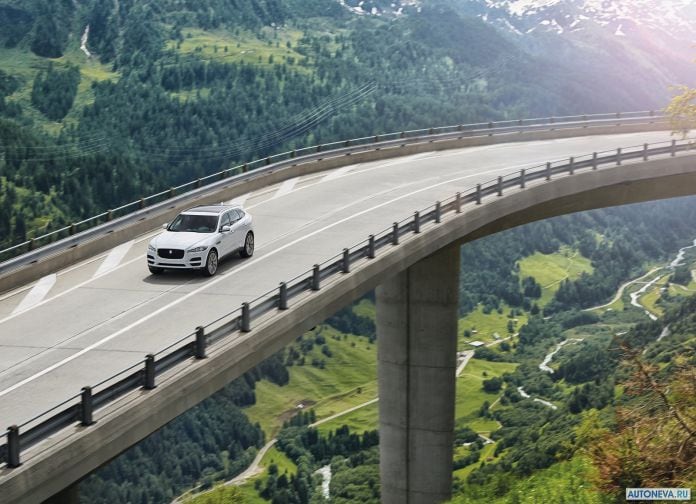 2017 Jaguar F-Pace - фотография 119 из 336