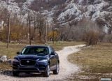 jaguar_2017_f_pace_041.jpg