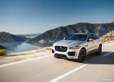 jaguar_2017_f_pace_044.jpg