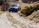 jaguar_2017_f_pace_053.jpg