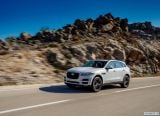 jaguar_2017_f_pace_066.jpg
