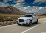 jaguar_2017_f_pace_067.jpg