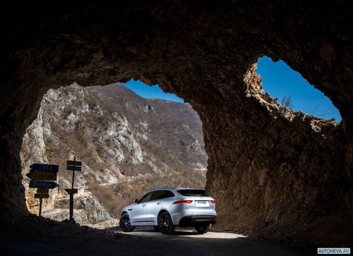 2017 Jaguar F-Pace - фотография 174 из 336