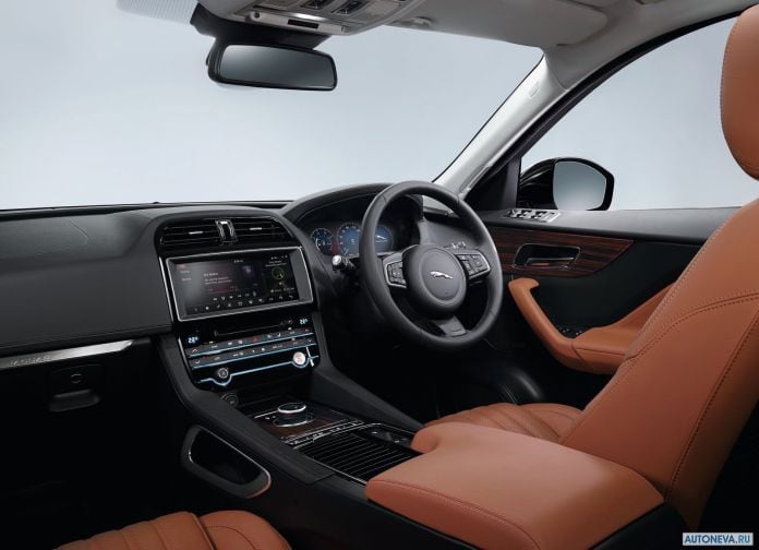 2017 Jaguar F-Pace - фотография 226 из 336