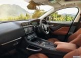 jaguar_2017_f_pace_147.jpg