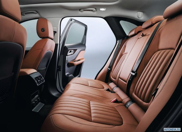 2017 Jaguar F-Pace - фотография 233 из 336