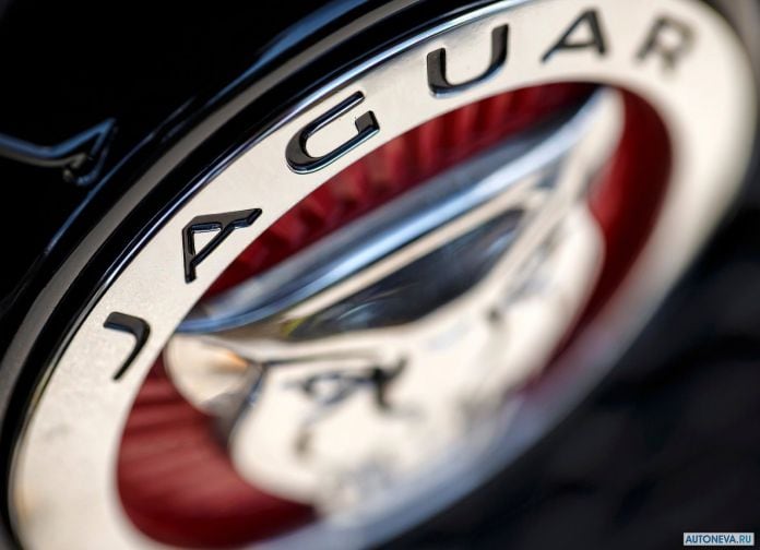 2017 Jaguar F-Pace - фотография 292 из 336
