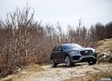 jaguar_2017_f_pace_s_043.jpg