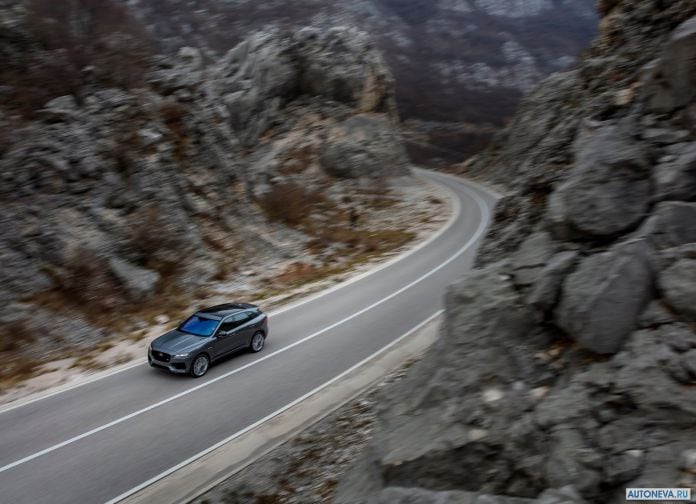 2017 Jaguar F-Pace S - фотография 50 из 173