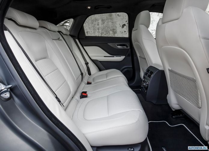 2017 Jaguar F-Pace S - фотография 121 из 173
