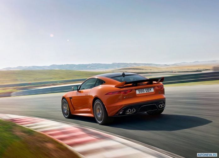 2017 Jaguar F-type SVR - фотография 13 из 34