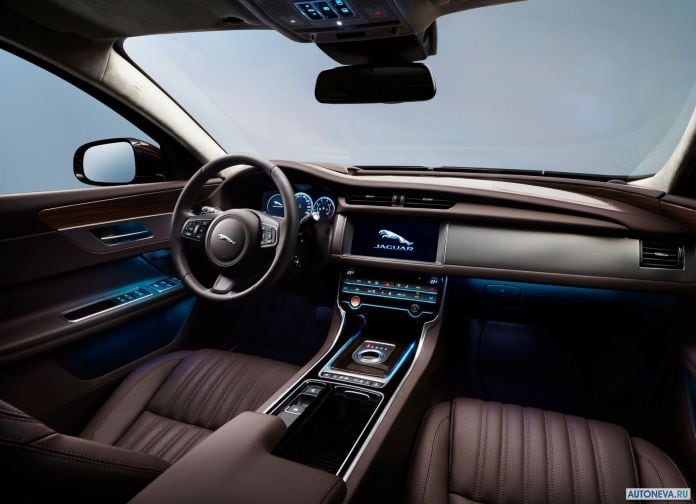 2017 Jaguar XFL - фотография 7 из 14