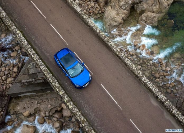 2018 Jaguar E-Pace - фотография 129 из 214