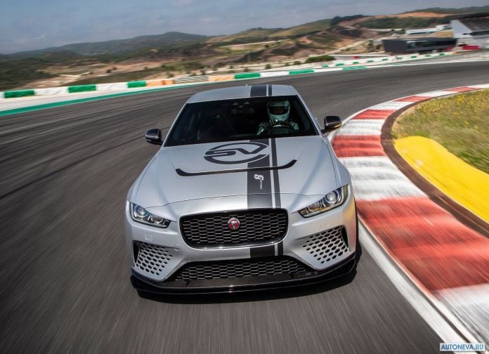 2018 Jaguar XE SV Project 8 - фотография 73 из 101