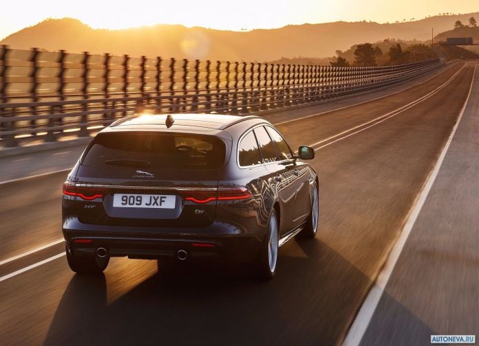 2018 Jaguar XF Sportbrake - фотография 53 из 211