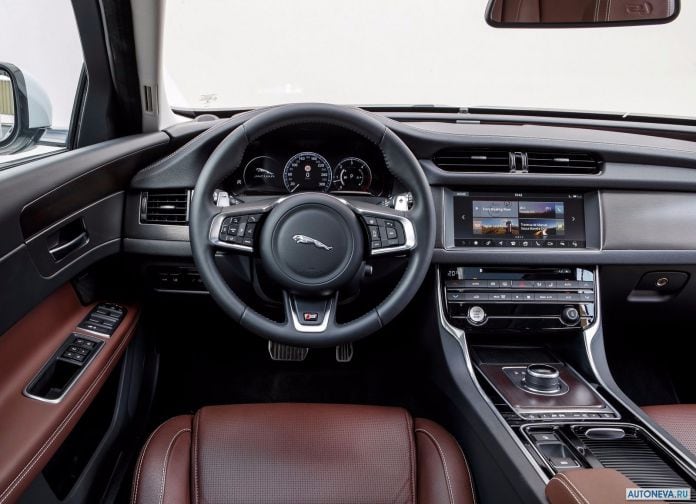 2018 Jaguar XF Sportbrake - фотография 84 из 211