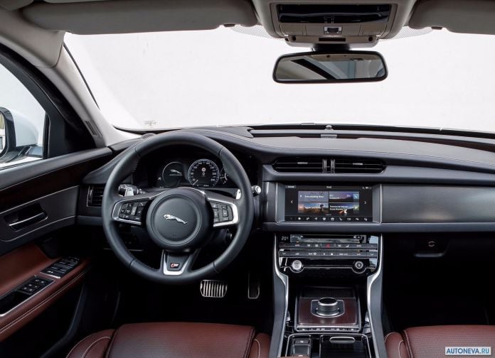 2018 Jaguar XF Sportbrake - фотография 86 из 211
