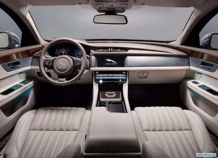 2018 Jaguar XF Sportbrake - фотография 87 из 211