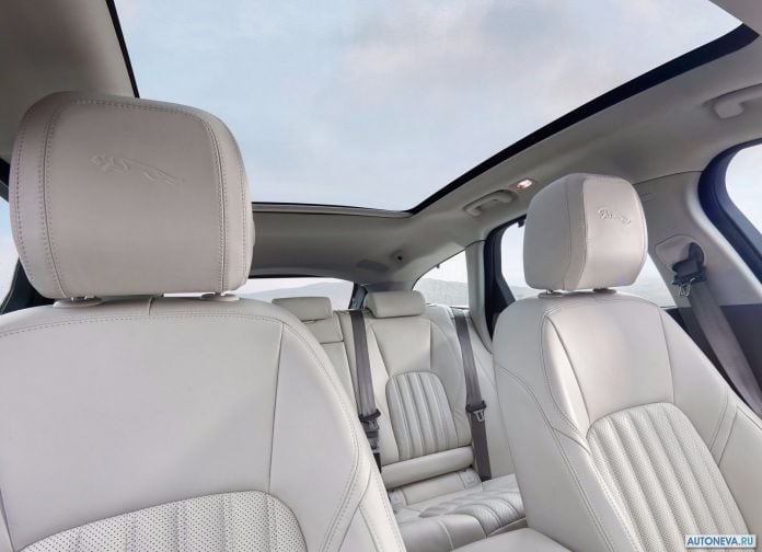 2018 Jaguar XF Sportbrake - фотография 105 из 211