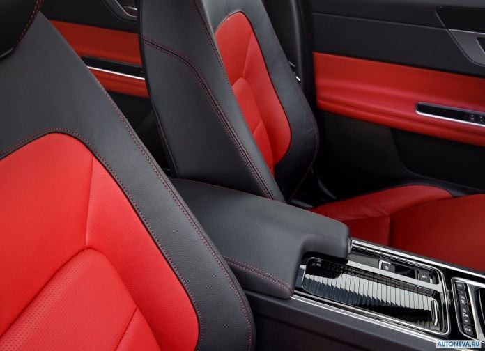 2018 Jaguar XF Sportbrake - фотография 106 из 211