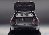 jaguar_2018_xf_sportbrake_141.jpg