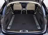jaguar_2018_xf_sportbrake_146.jpg