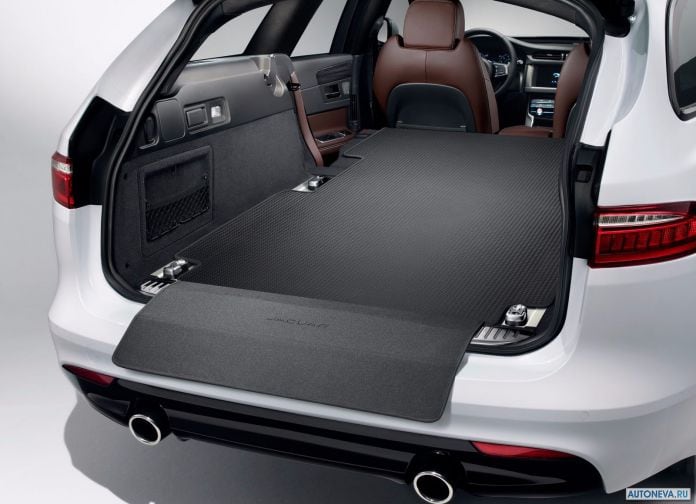 2018 Jaguar XF Sportbrake - фотография 158 из 211