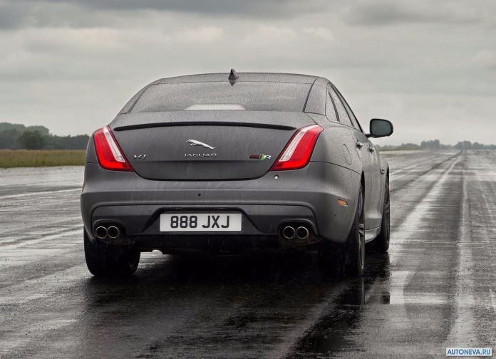 2018 Jaguar XJR 575 - фотография 7 из 19