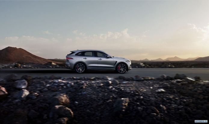 2019 Jaguar F-Pace SVR - фотография 14 из 40