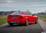 jaguar_2019_xe_300_sport_010.jpg