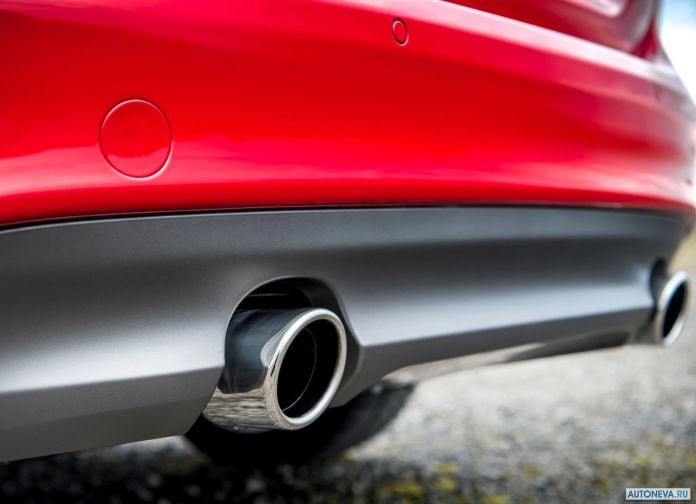 2019 Jaguar XE 300 Sport - фотография 21 из 21