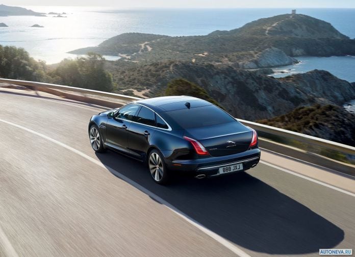 2019 Jaguar XJ50 - фотография 4 из 16
