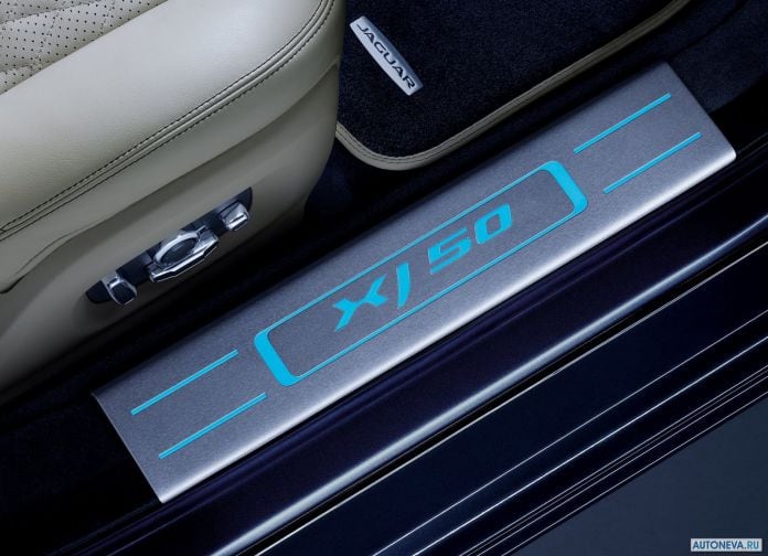 2019 Jaguar XJ50 - фотография 15 из 16
