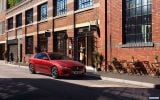jaguar_2020_xe_r_dynamic_009.jpg