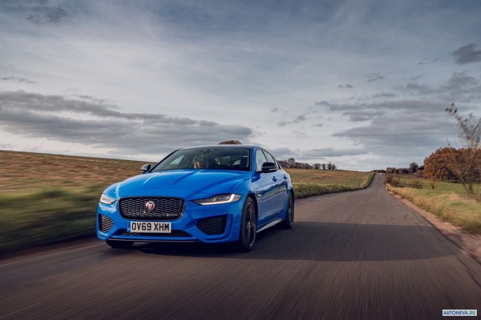 2020 Jaguar XE R-dynamic Reims Edition - фотография 1 из 40