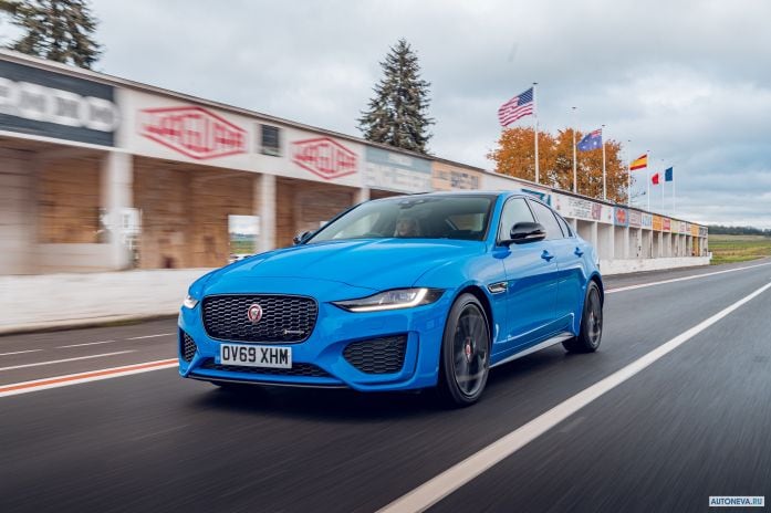 2020 Jaguar XE R-dynamic Reims Edition - фотография 7 из 40